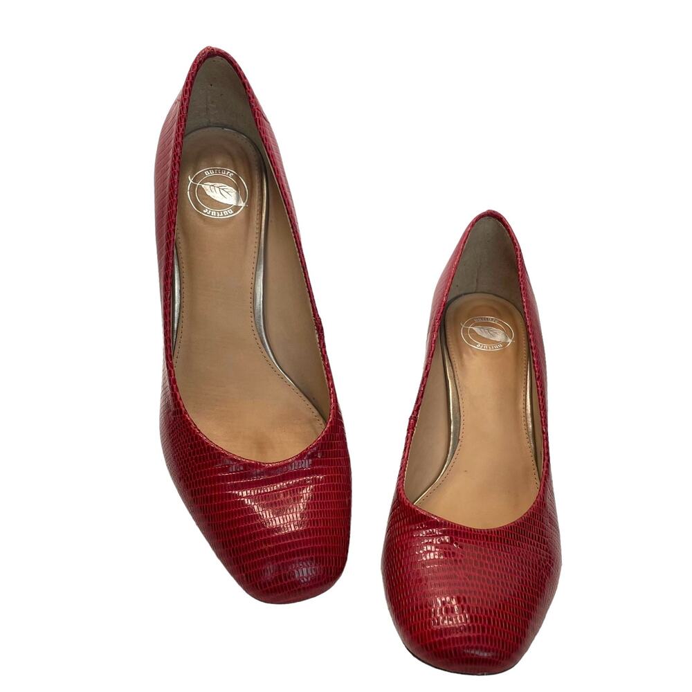 Nurture Maren Red Leather Lizard Heels (8M)